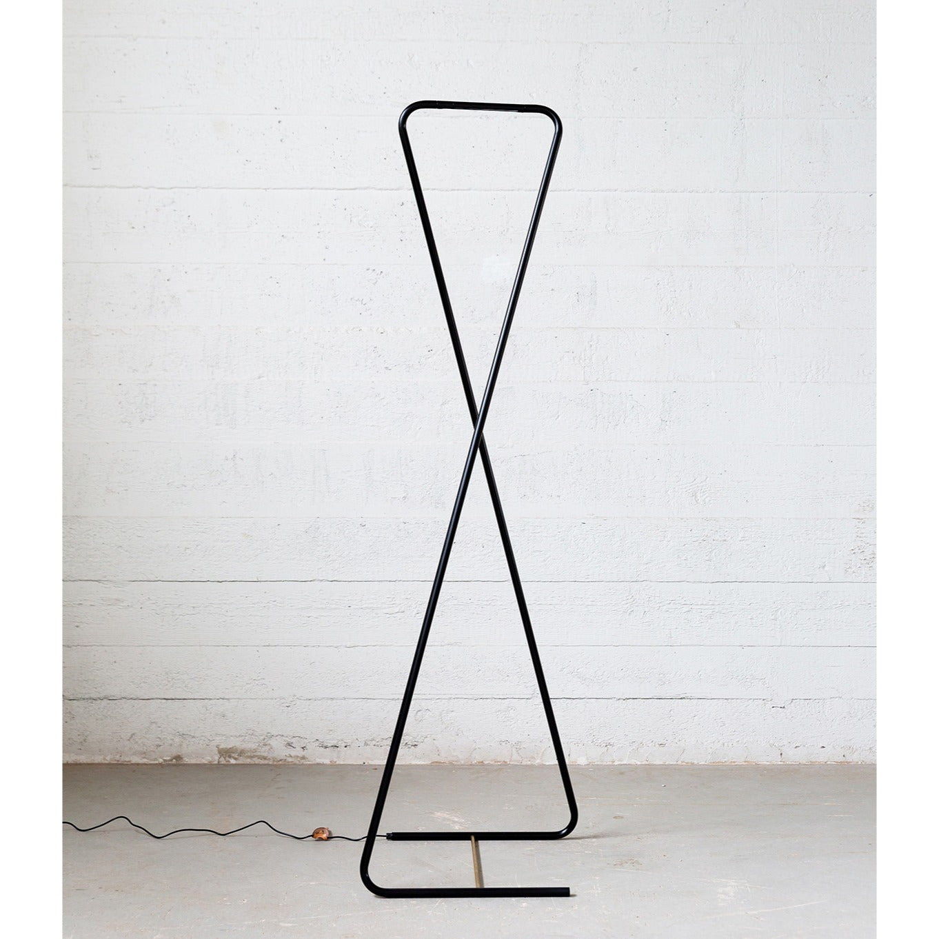 4th Position Floorlamp