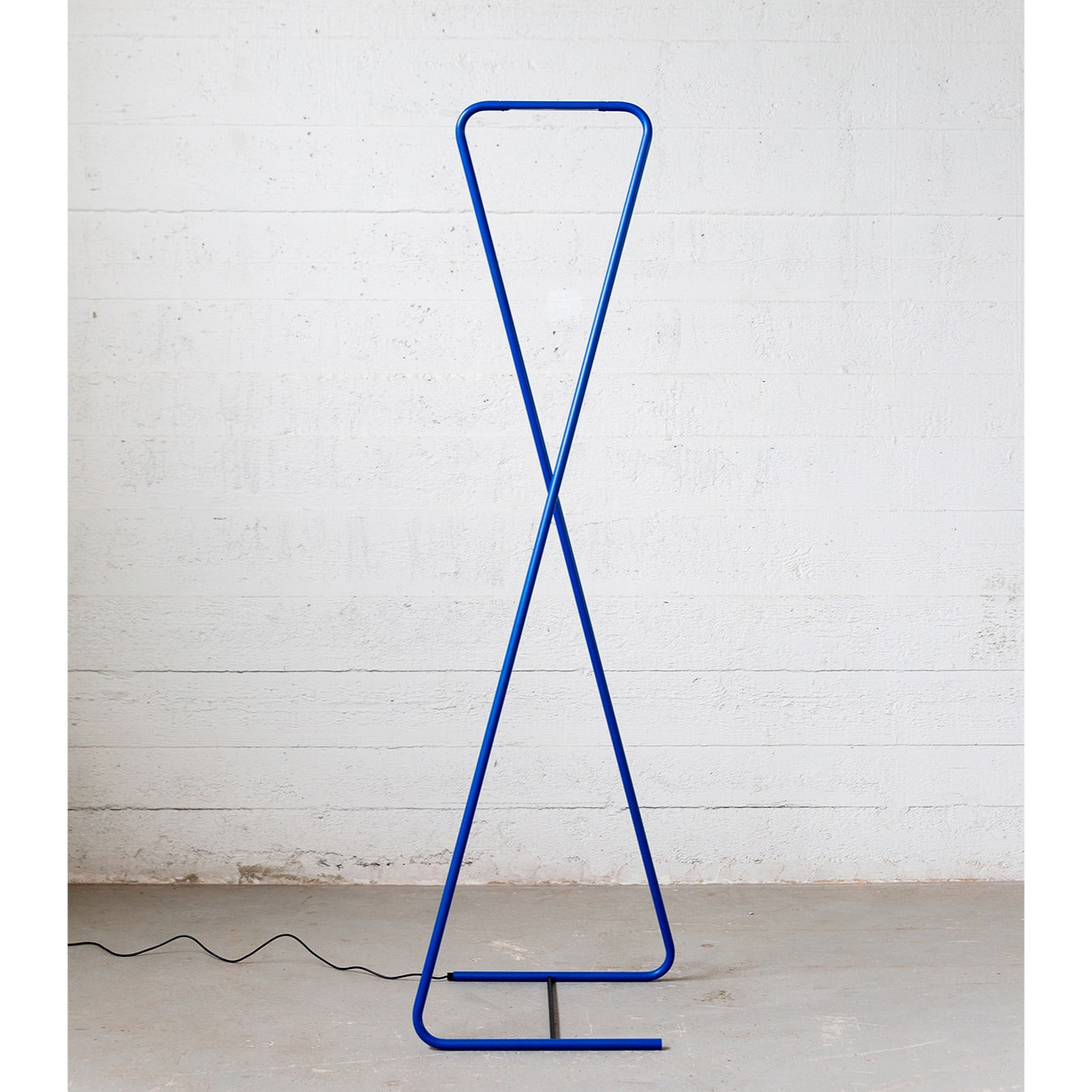 4th Position Floorlamp