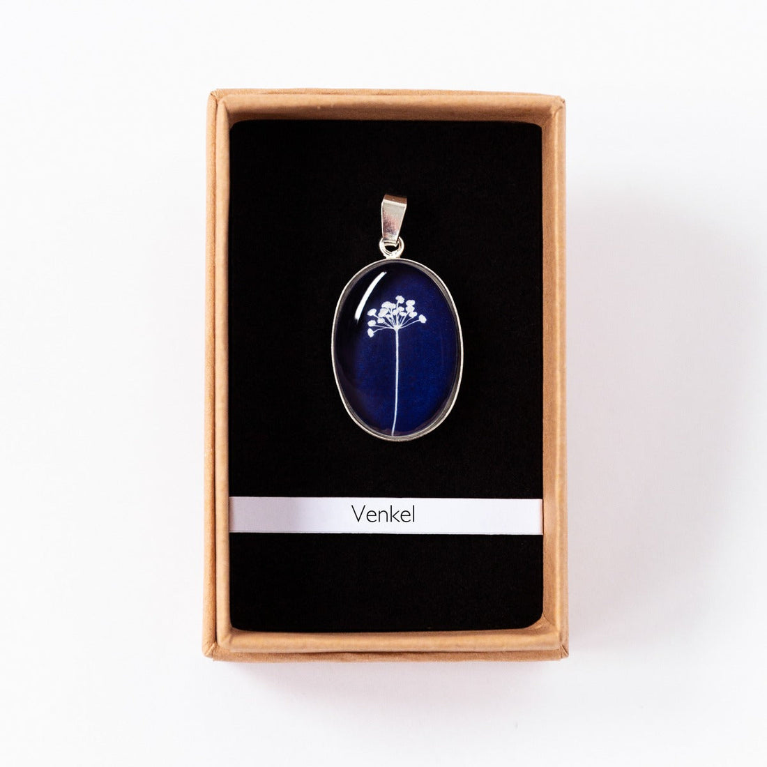 Hanger met cyanotype Venkel