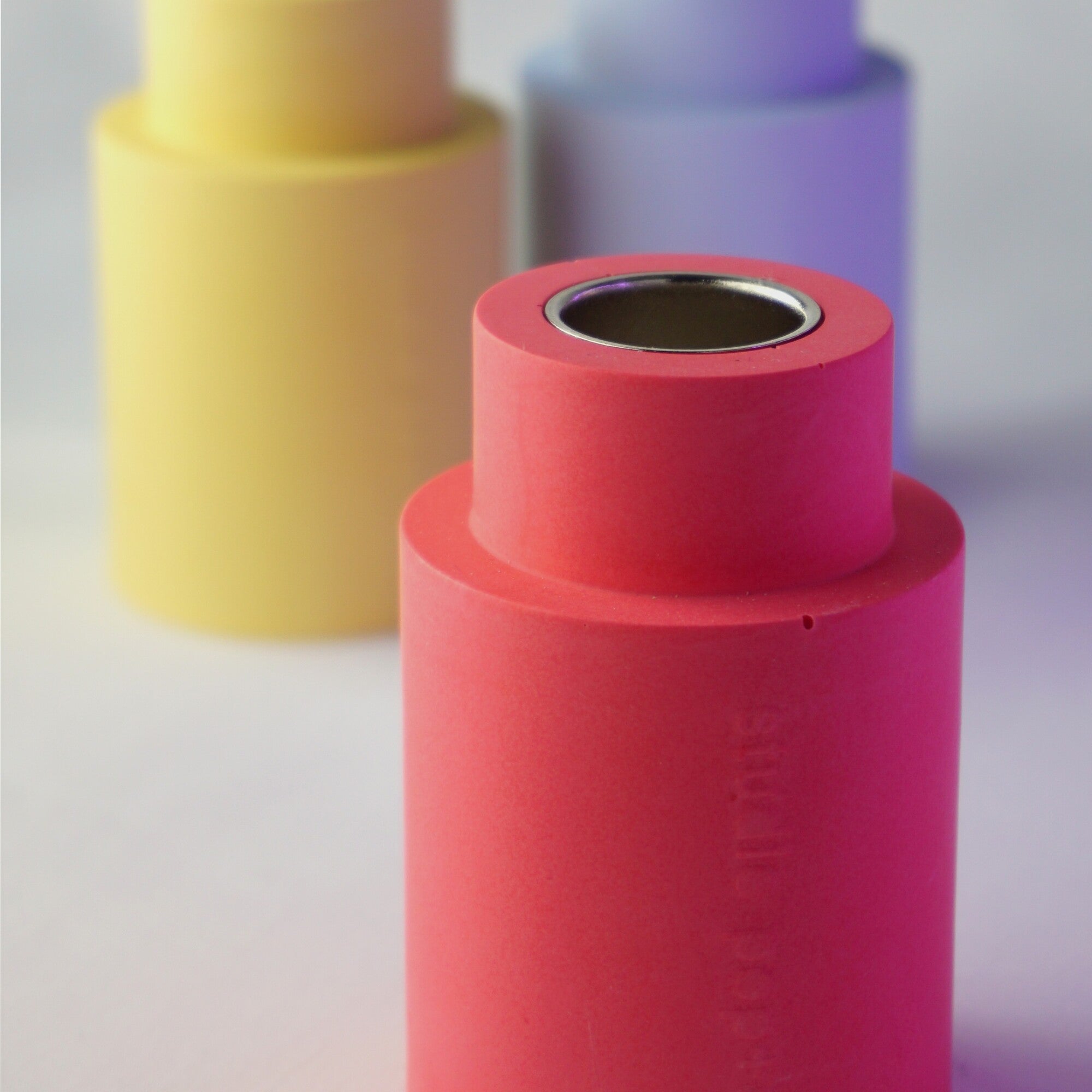 SOLO kandelaar Jesmonite