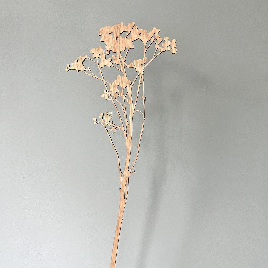 Berry branch sculpture wood I Bessentak hout