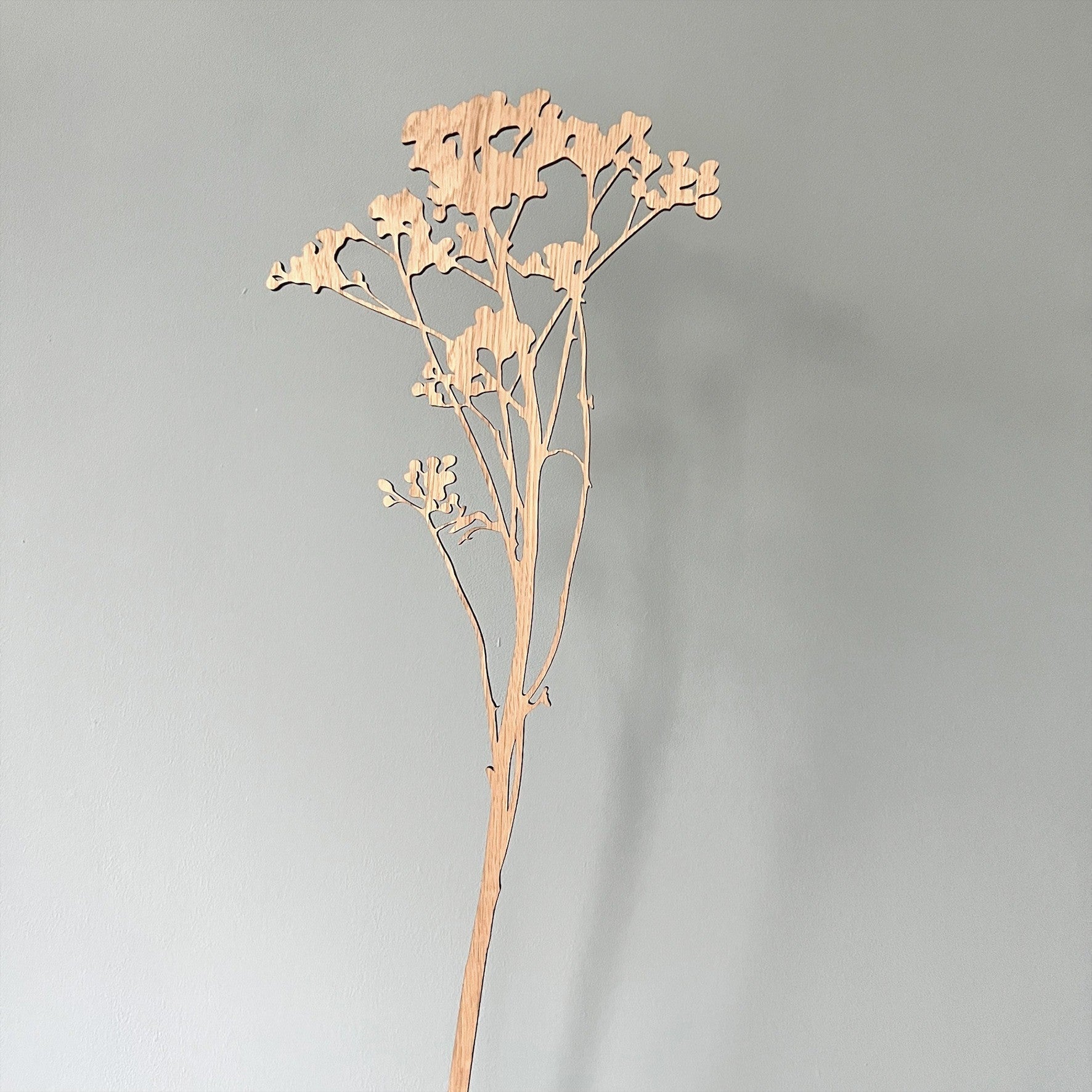 Berry branch sculpture wood I Bessentak hout