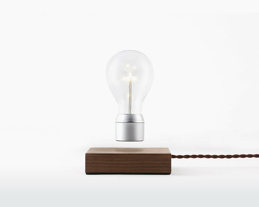 FLYTE Manhattan 2.1 zwevende tafellamp – Walnotenhout