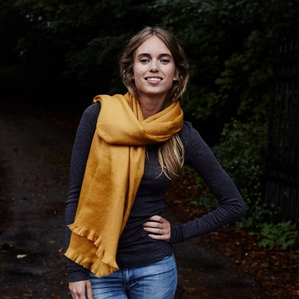Sjaal/Omslagdoek Oker