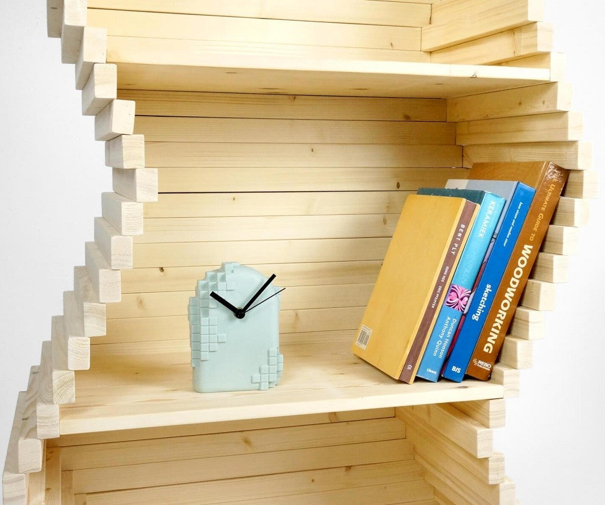 Golfende aanpasbare kast