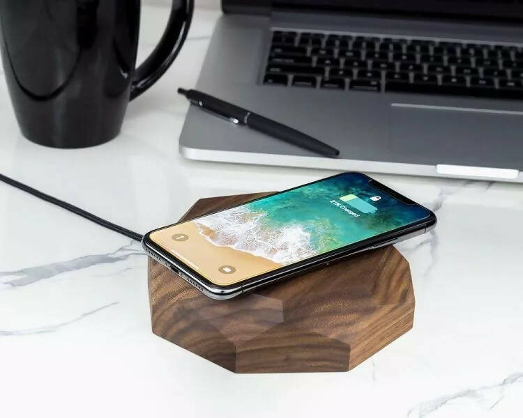 Geometric Charging Pad – Walnut