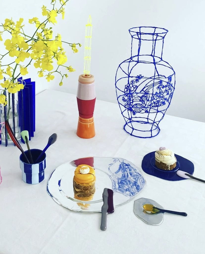 Vase with flowers | Blue
