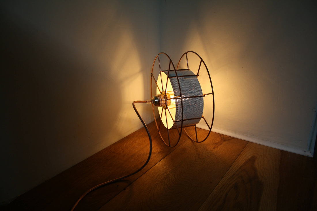 Vloerlamp SPOOL Classic Geel
