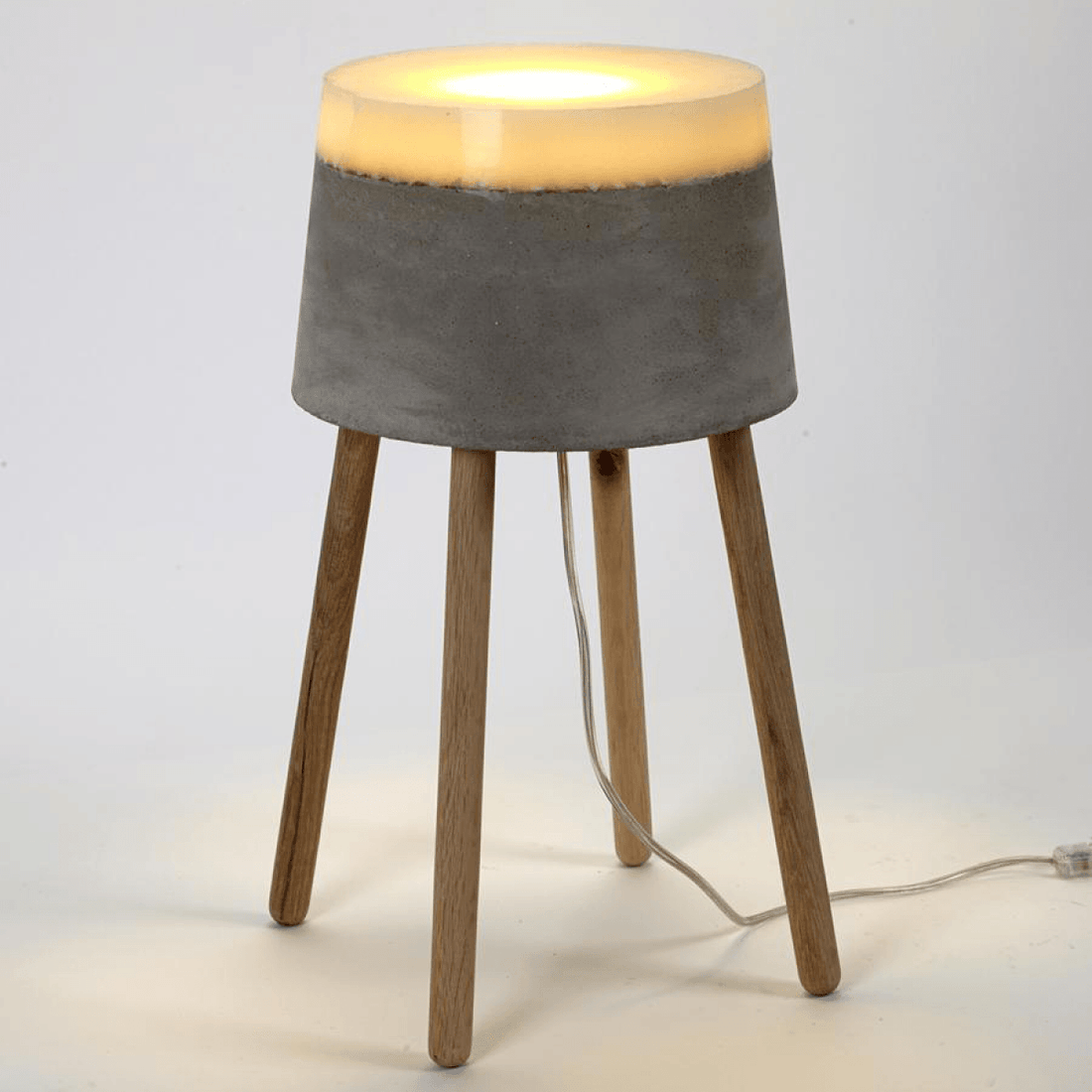 CONCRETE tafel/vloer lamp Medium