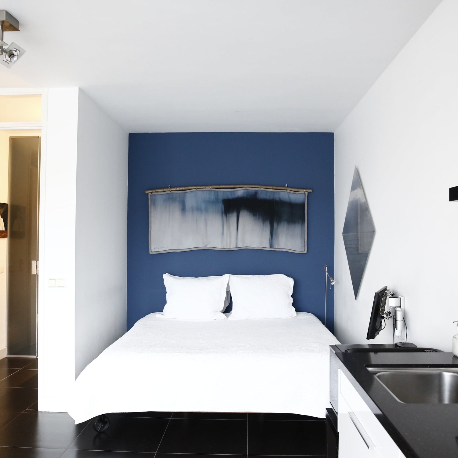 Magic Artwear &quot;Blueberry Rain&quot;