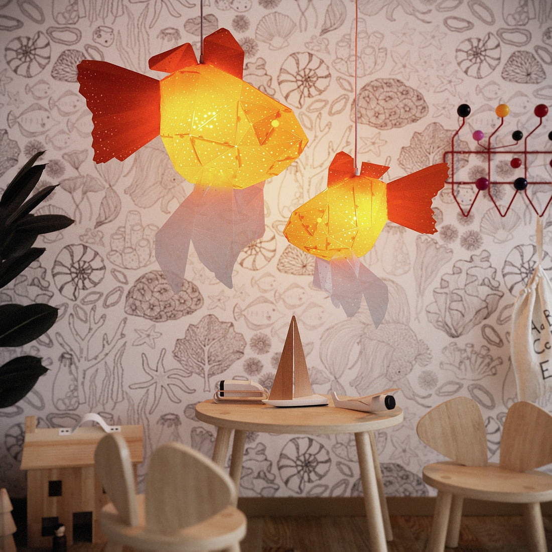 Mama en Baby goudvis kroonluchter