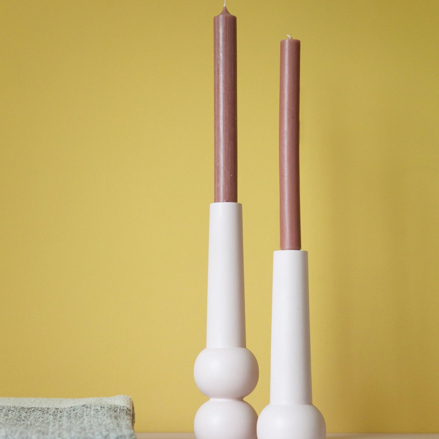 LEMON LILY Set kandelaren cone (2x)