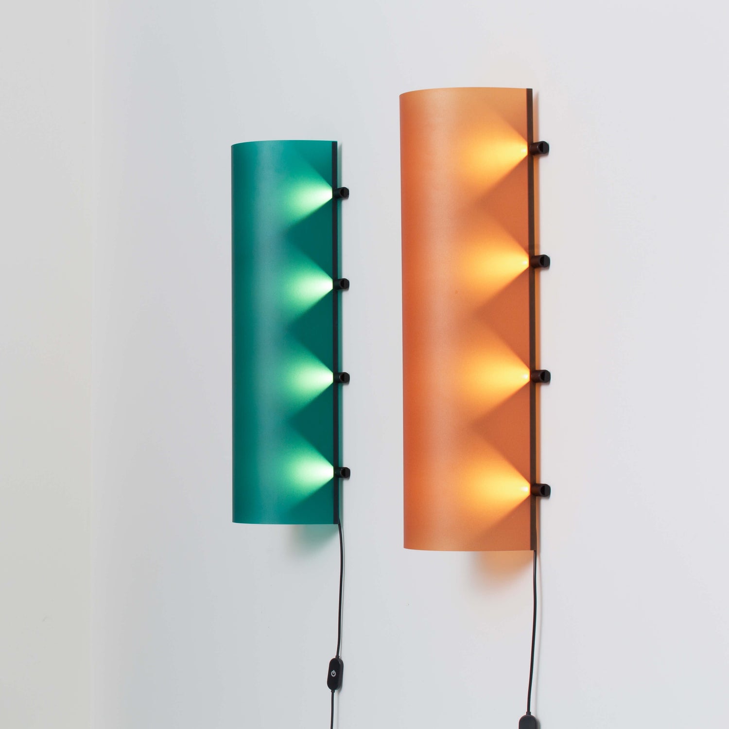 Connection Clamp Lamp 4 - Almond Terra