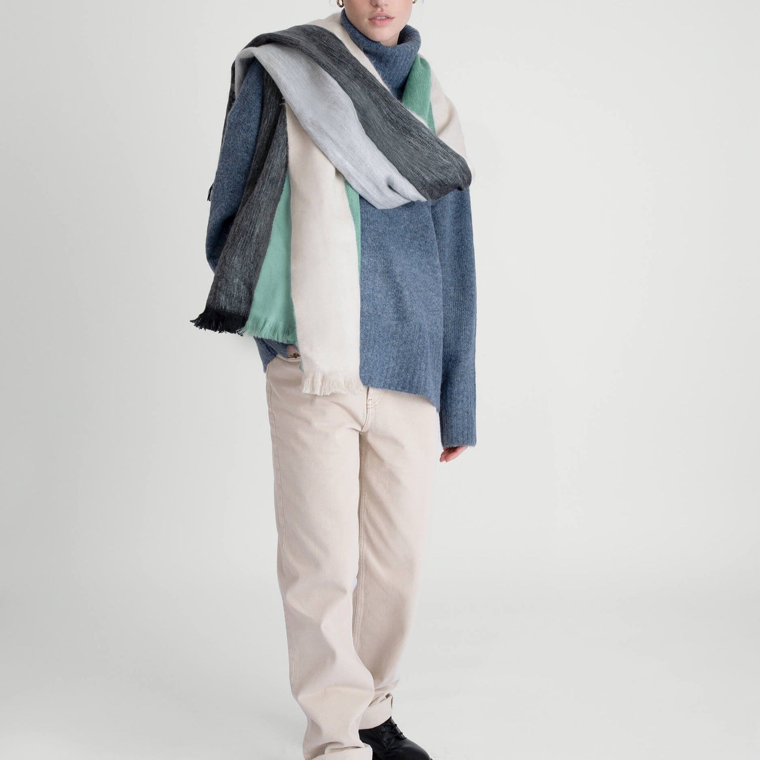 Scarf Striped Mint/Beige/Black