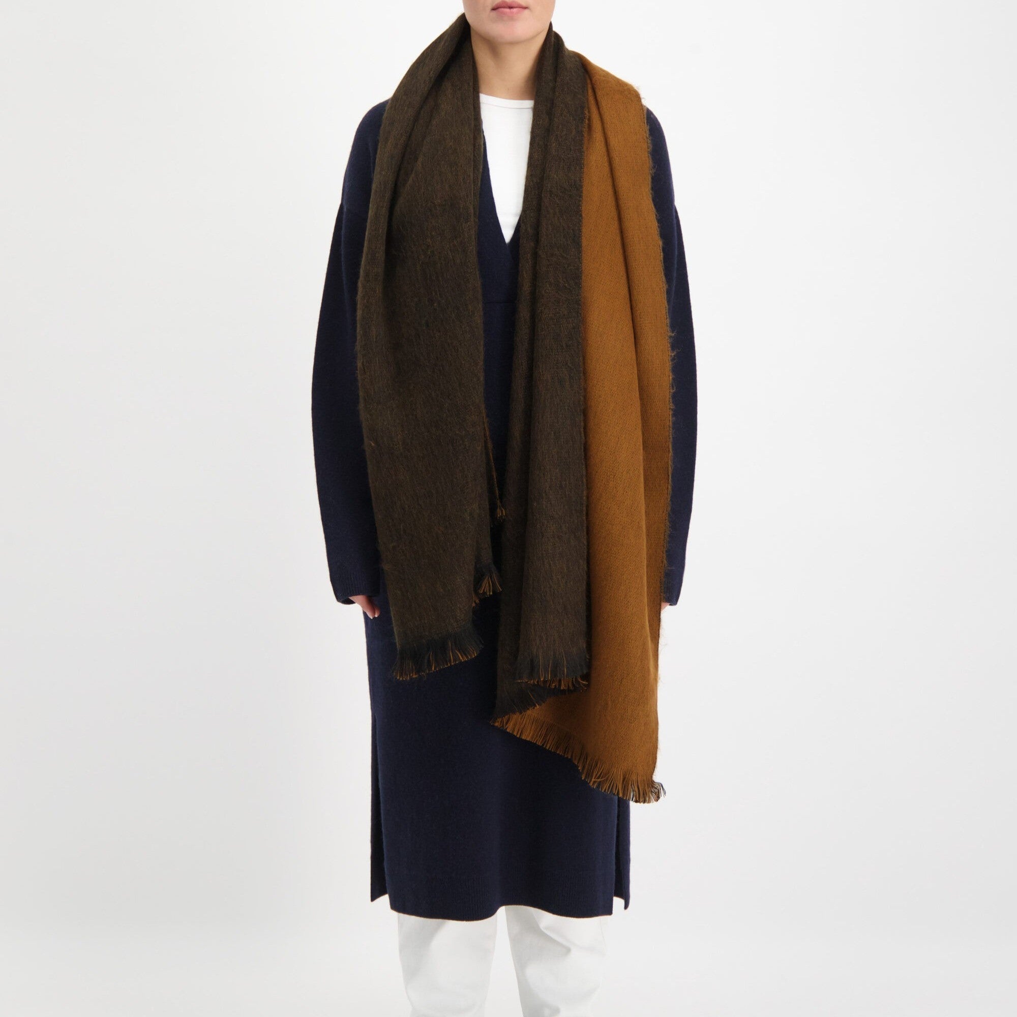 Double Scarf Black / Camel