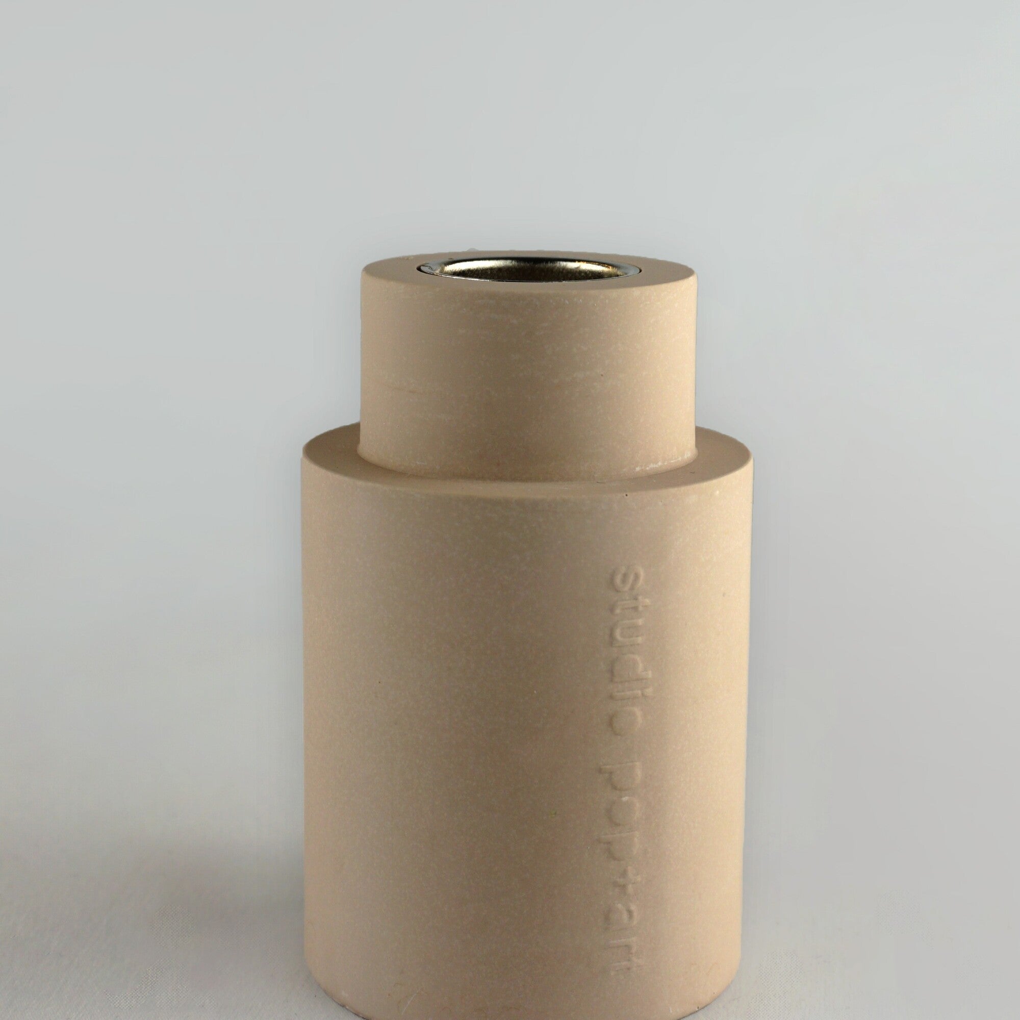 SOLO kandelaar Jesmonite