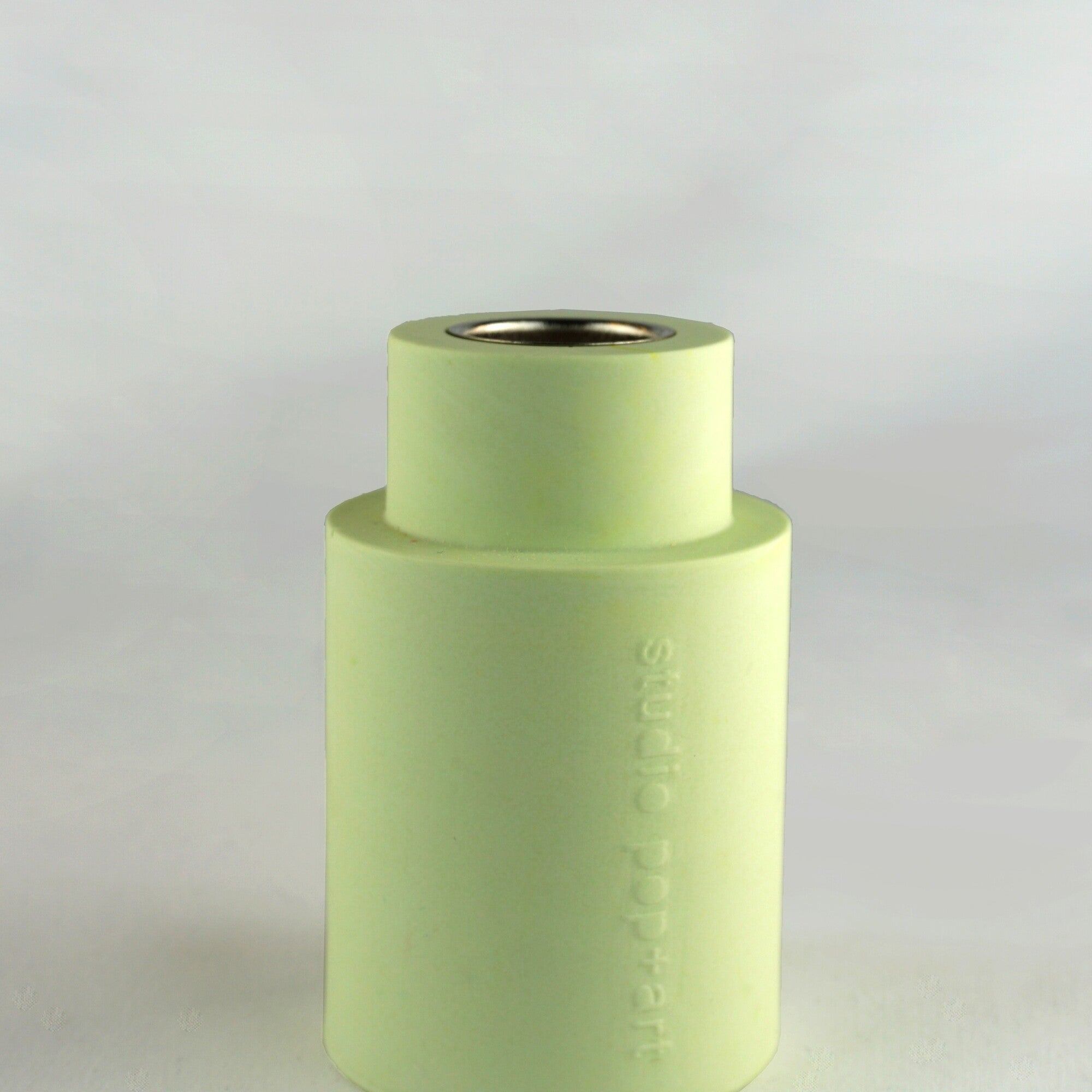 SOLO kandelaar Jesmonite