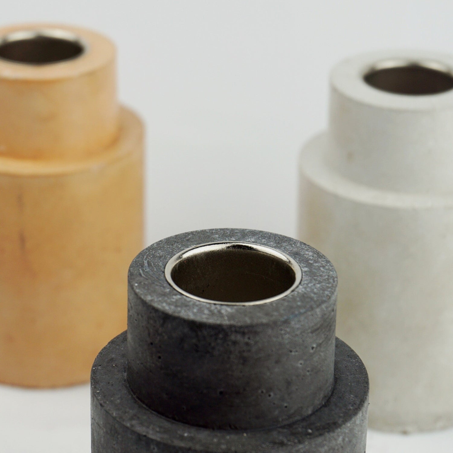 SOLO kandelaar concrete