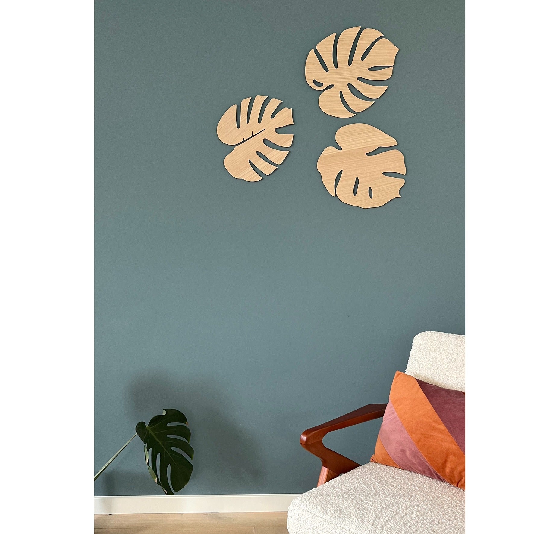 Monstera Wall Flower, oak
