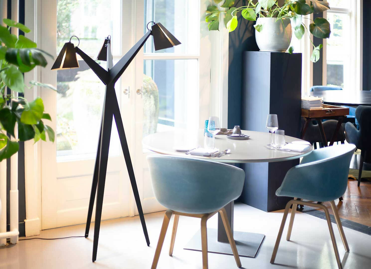 BLOEM-vloerlamp-verlichting-ambiance Abel Tosh