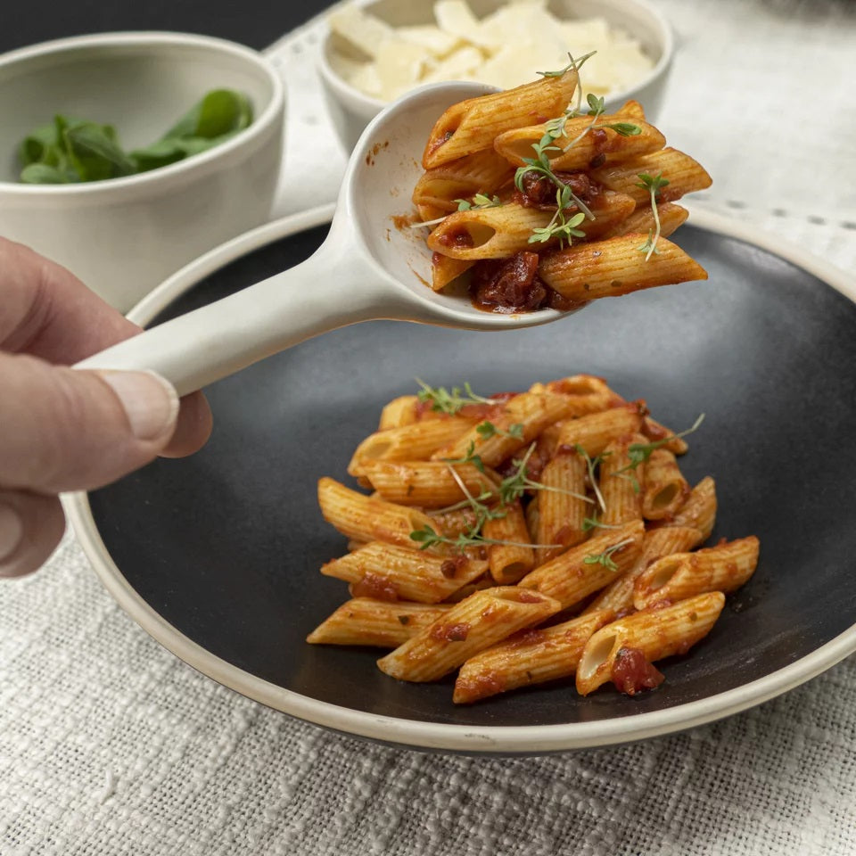 atelier pastabord – black pepper