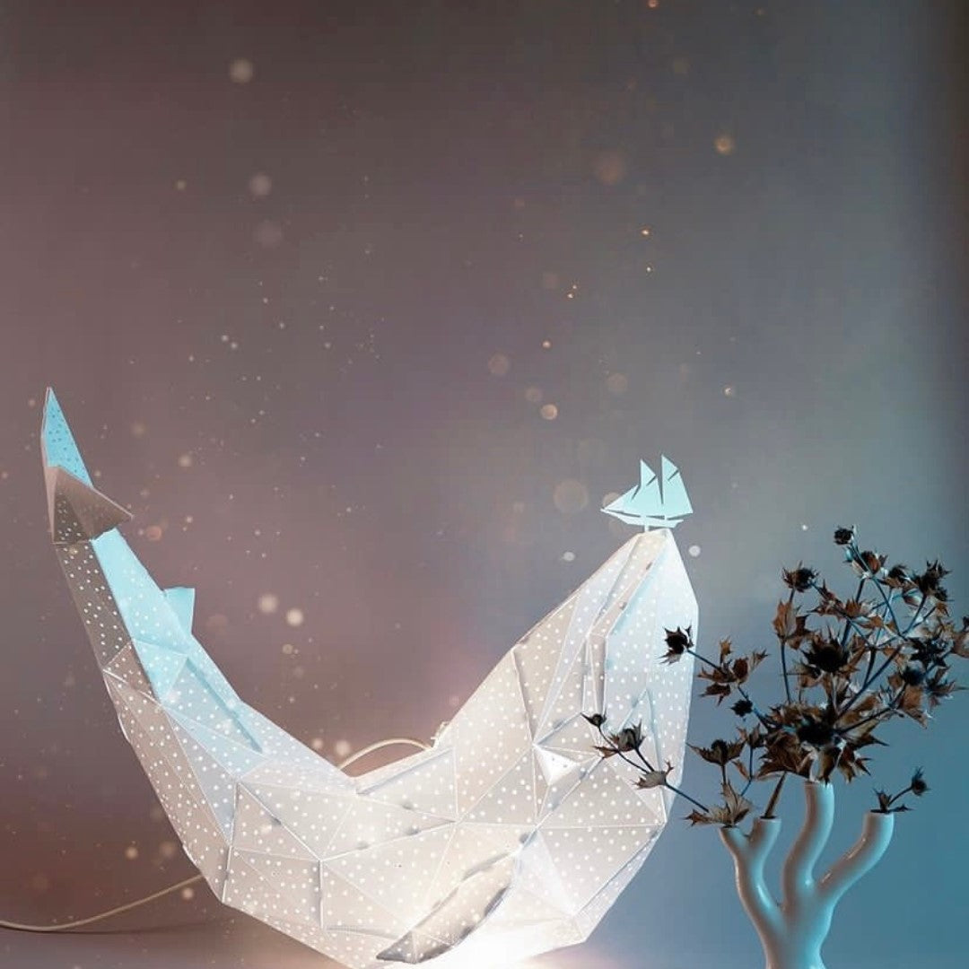 Reusachtig Walvis Lamp Wit